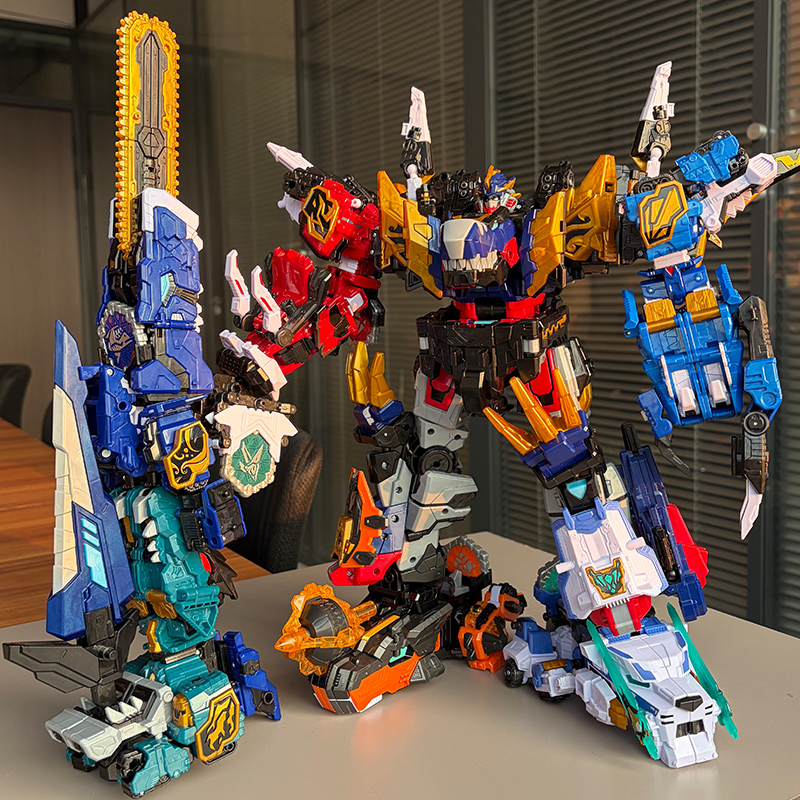 New Miniforce 8 Super Dinoid T - مراجعة Badminton Korea وسعره